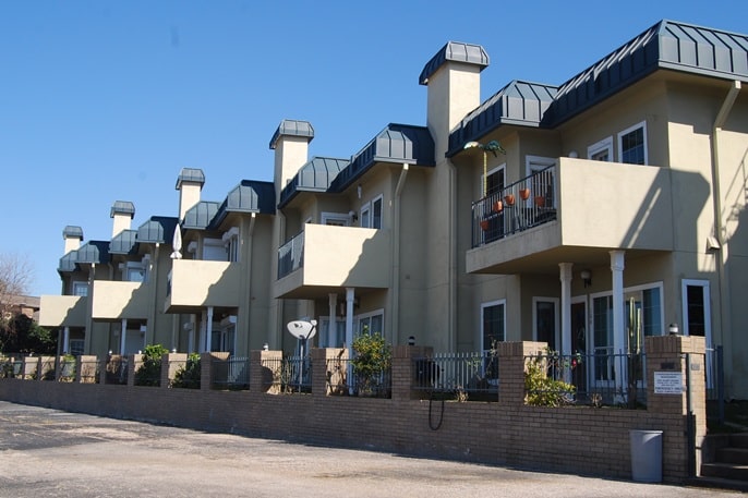 Marina Pointe Condominiums townhomes front