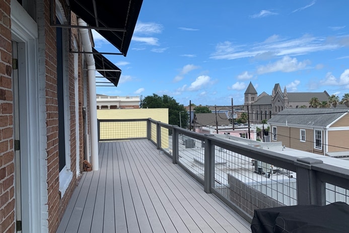 Photo of Robinson Building Lofts balcony