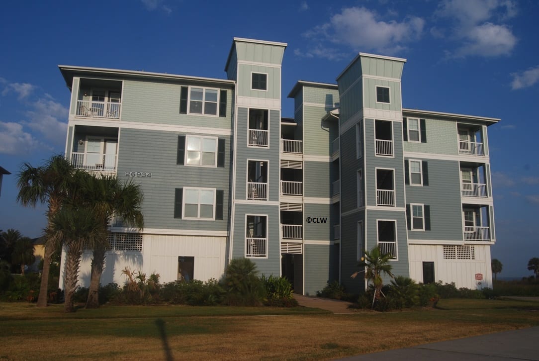 Photo of exterior of building at Pointe West Condominiums