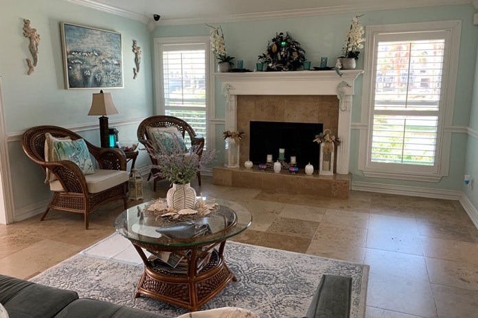 Photo of lounge area at Palms At Cove View Condominiums