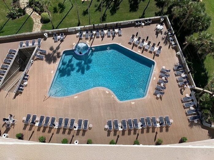 Photo of the pool at Galvestonian Condominiums