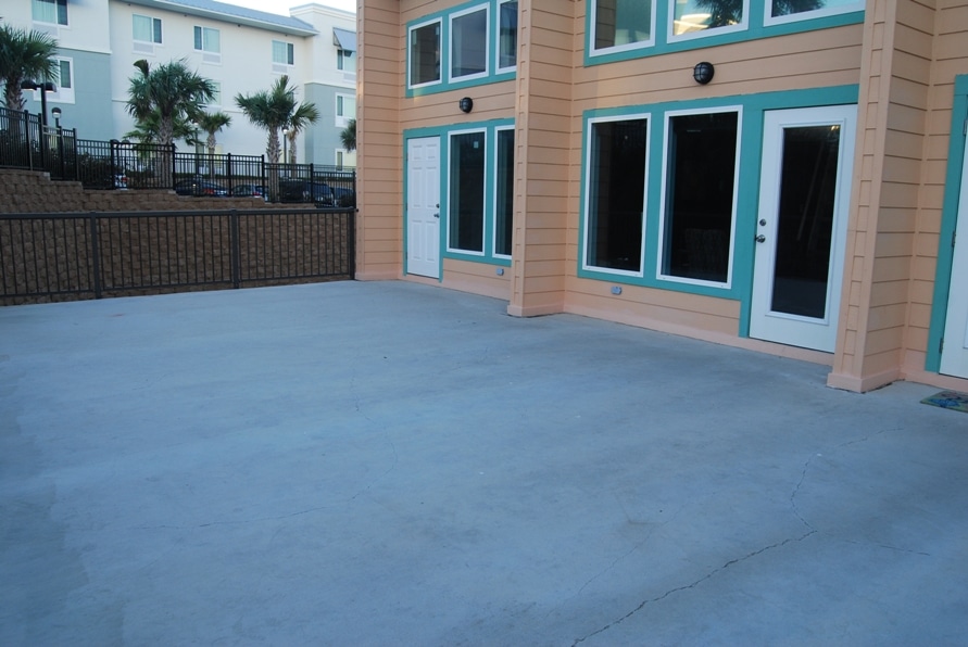 Photo of large patio area at Maravilla Condominiums