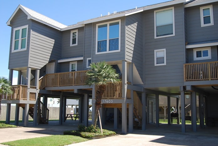 Photo of exterior of building at Karankawa Townhomes